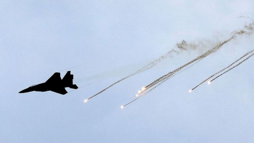 Suriye İsrail’in hava saldırısını püskürttü