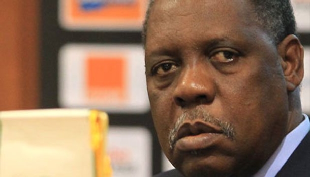 FIFA nın yeni patronu Issa Hayatou