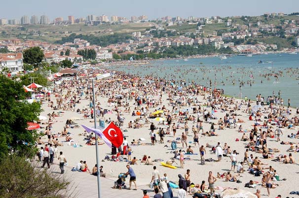 Turist rekoru artarak devam ediyor