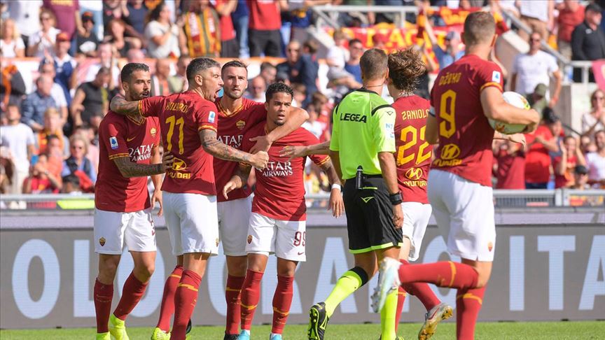 Roma evinde Cagliari’yi yenemedi