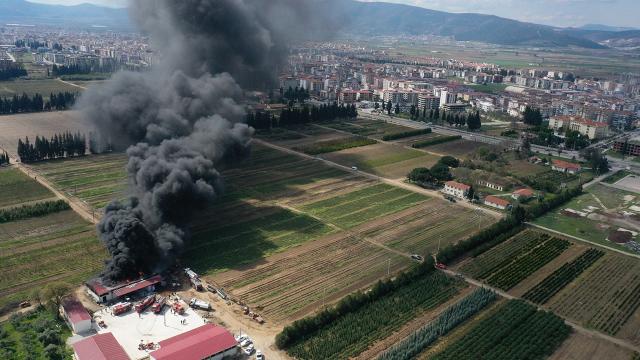 İzmir de yangın meydana geldi