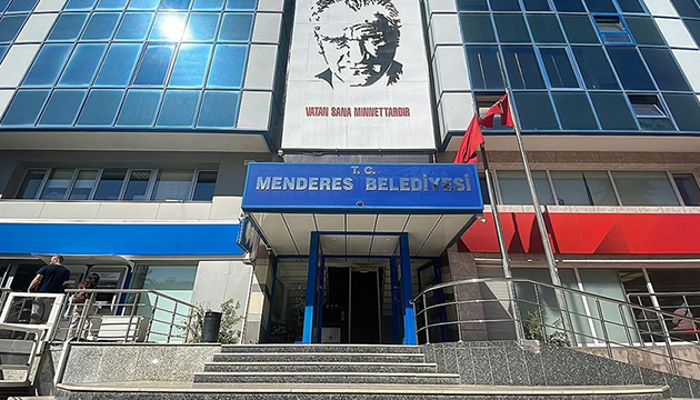 Menderes Belediyesi ne yolsuzluk operasyonu!