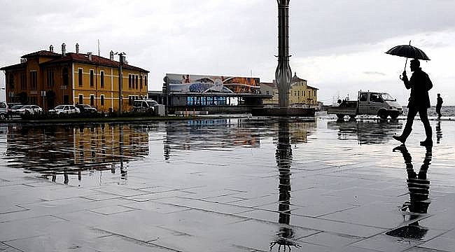 İzmir Valiliği nden  sel  uyarısı