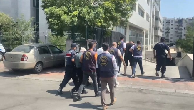  Seni işe götüreceğiz  diye ormana götürüp öldürdü
