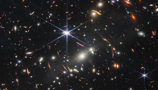En eski yıldızların ve galaksilerin ışığı: James Webb Teleskobu!