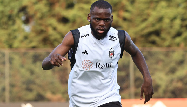  Yanlış Onana  denilen Jean Onana, Beşiktaş tan ayrılmak istiyor