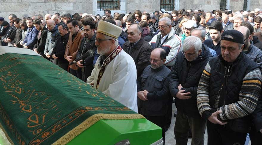 Gözyaşlarıyla uğurlandı