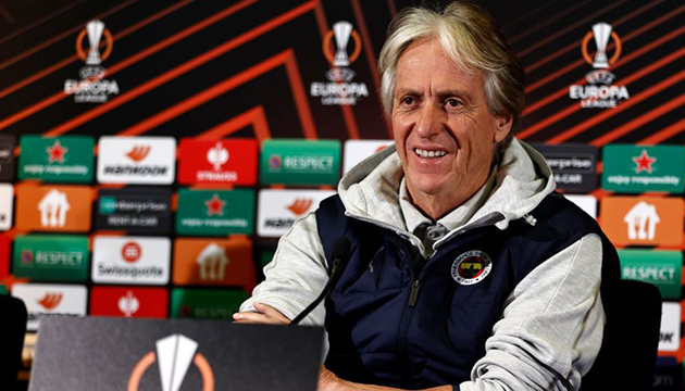 Jorge Jesus: Zorlukları lehimize çevirmek için çalışıyoruz