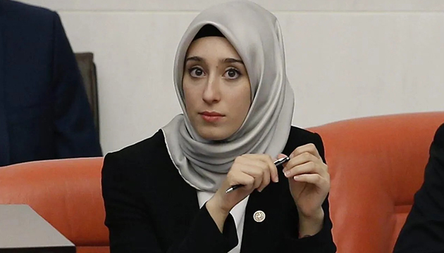 Rümeysa Kadak, Oxford un reklam yüzü