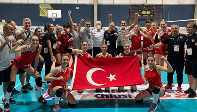 Voleybolda altın madalya bizim!