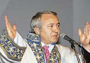 Rektöre Telekulak Suçlaması 