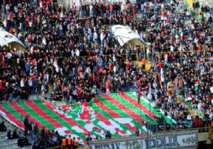 Derbi Öncesi Arbede: