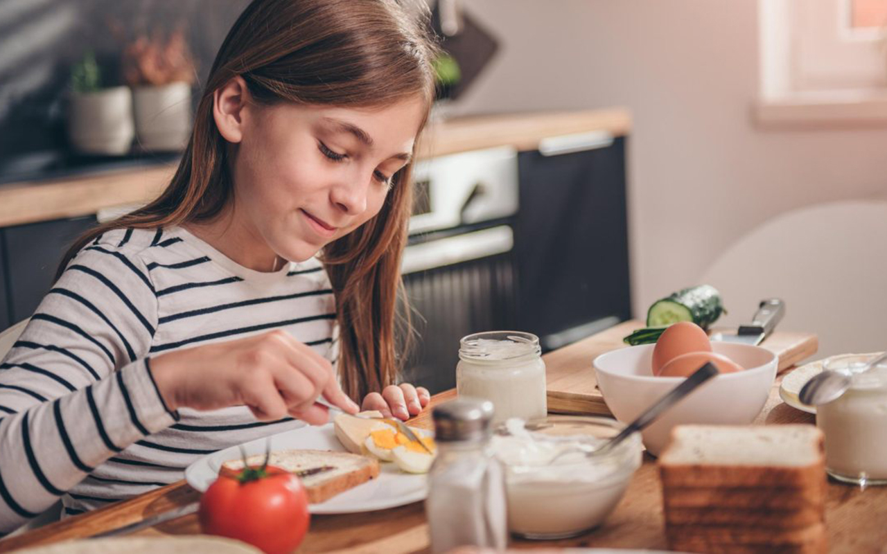 Uzmanlar açıkladı! Çocuklar okula gitmeden önce nasıl kahvaltı yapmalı?