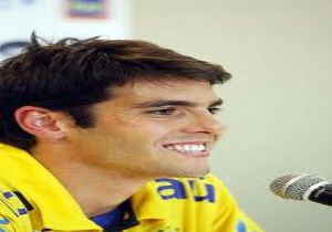 Kaka: Ronaldo, Messi ye Göre Daha Etkisiz..