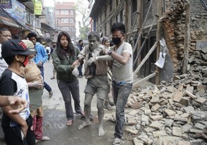 Kanada’dan Nepal’e yardım!