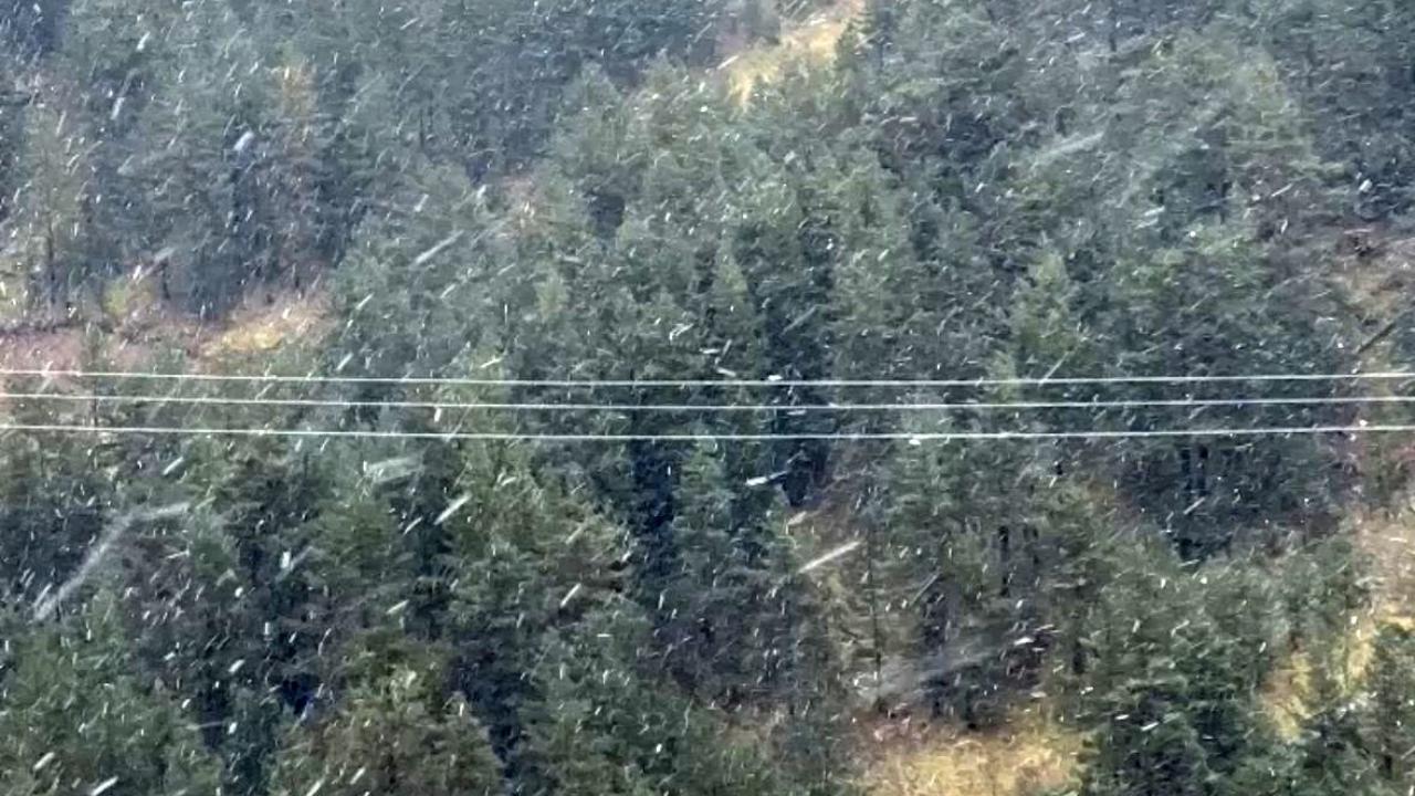 Bolu ya mevsimin ilk karı düştü