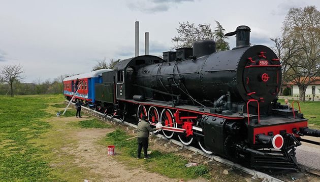 Nostaljik kara tren bakıma alındı