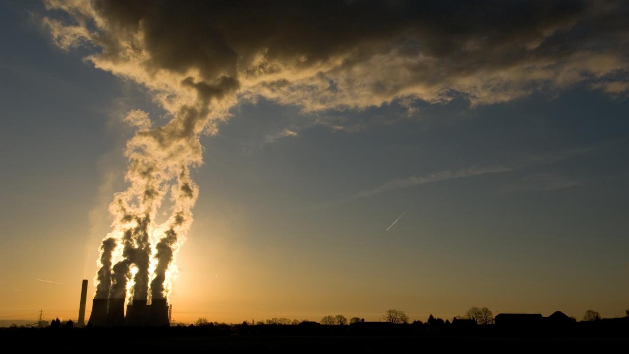 AB ülkeleri emisyonları düşürecek yasaları onayladı
