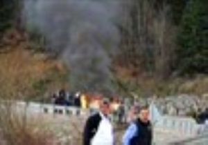 Kaşgar da Polis, İki  Şüpheliyi  Öldürdü