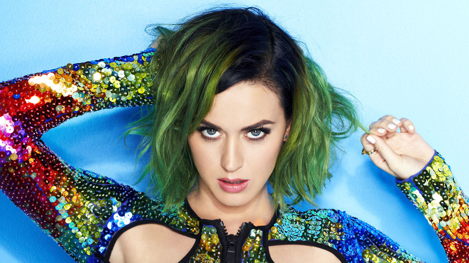 Katy Perry karantinada anneliği öğreniyormuş