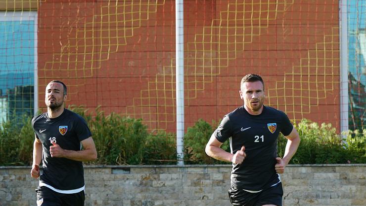 Kayserispor da kadro dışı şoku