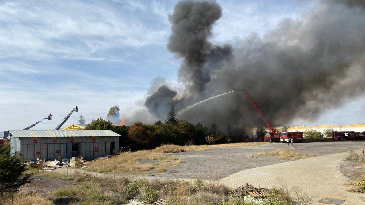 Kayseri de fabrika yangını