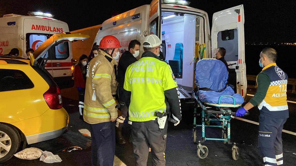 İstanbul da feci kaza: 10 yaralı