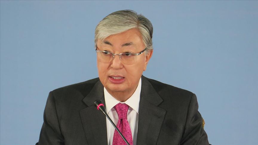 Kazakistan, tecrübeli diplomat Tokayev e emanet