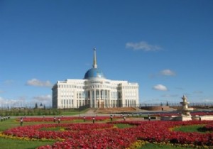 Kazakistan, Rusya ve Belarus liderlerinden Astana zirvesi!