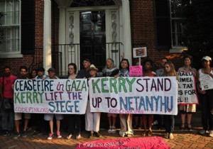 Codepink:  Netanyahu ya karşı başını eğme 