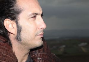 Ünlü Sanatçıdan Sürpriz Çıkış: