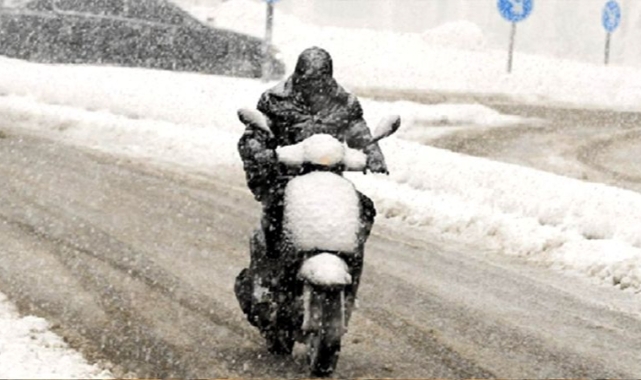 Kocaeli nde kar nedeniyle motokuryelerin çalışması yasaklandı