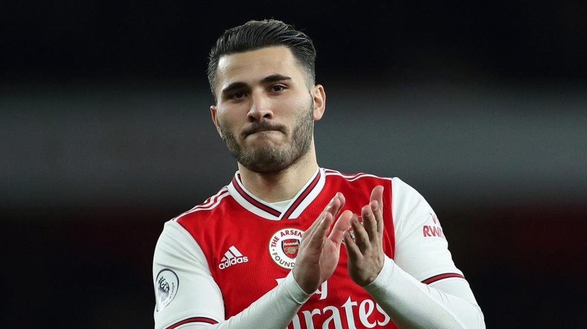 Fenerbahçe ye Kolasinac şoku