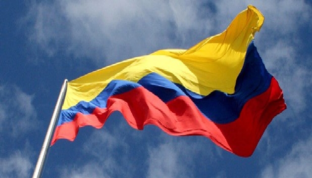 FARC silah bırakıp siyasete giriyor!
