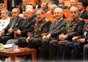 Komutanları Ayakta Alkışlatan Söz: