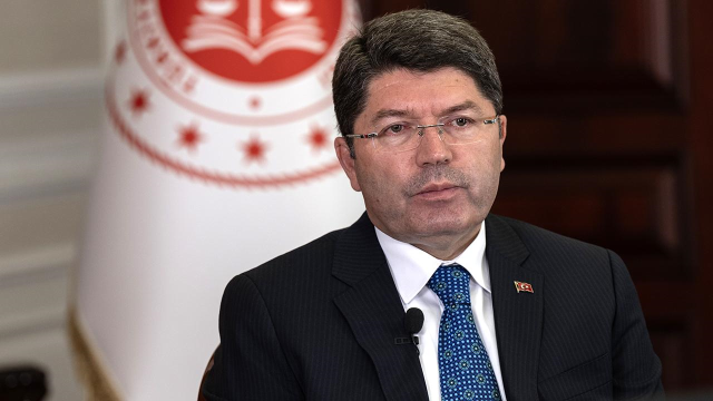 Adalet Bakanı Yılmaz Tunç tan  denetimli serbestlik  açıklaması
