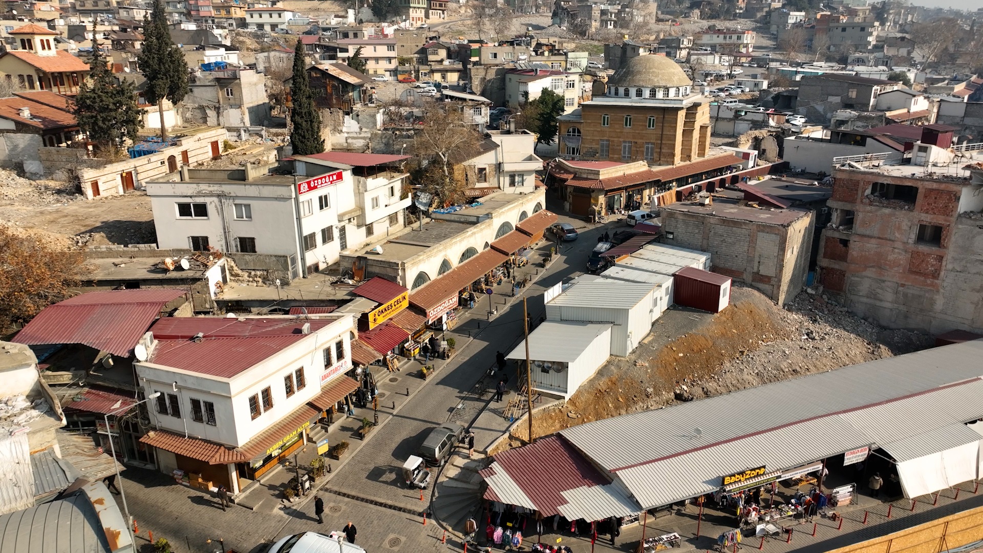 Tarihi çarşı ayağa kalkıyor