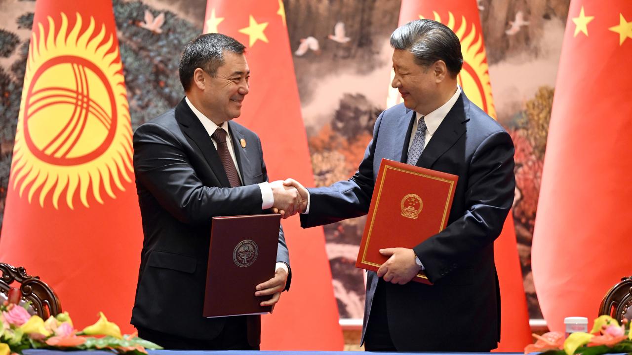 Kırgızistan ve Çin, değeri 1 milyar doları aşan anlaşmalar imzaladı