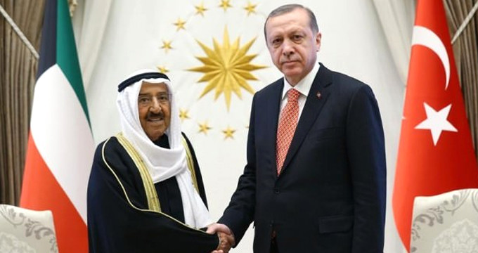 Erdoğan, Kuveyt Emiri yle görüştü