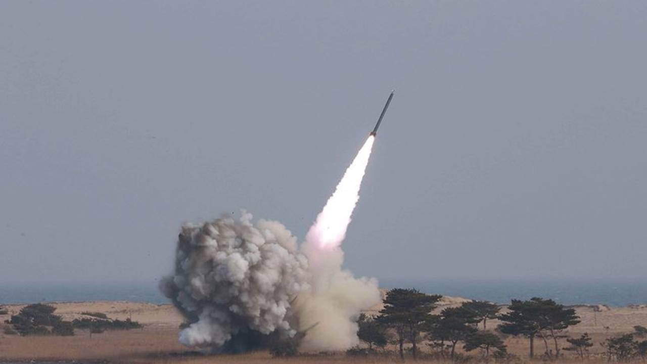 Gerginlik devam ediyor! Kuzey Kore balistik füze fırlattı