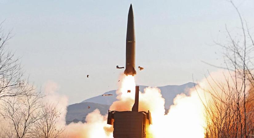 Kuzey Kore 10 füze fırlattı: İlk kez vurdu