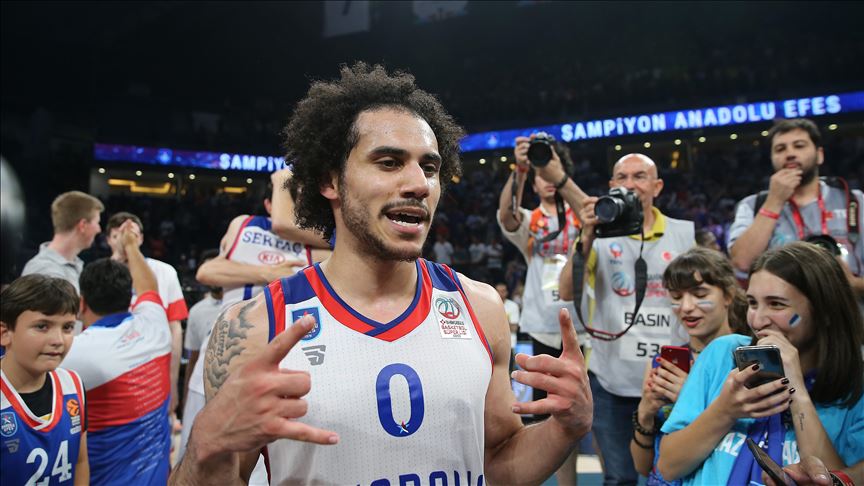 Shane Larkin kararını verdi