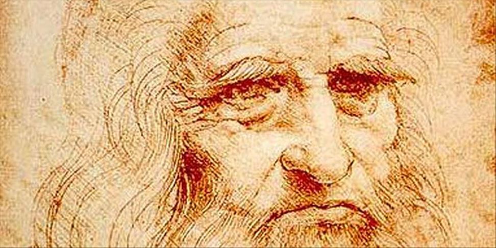 Japonya dan Leonardo da Vinci robotu