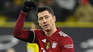 Lewandowski Barcelona yolunda!