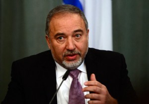 Filistin Liberman hakkında UCM ye başvuracak!