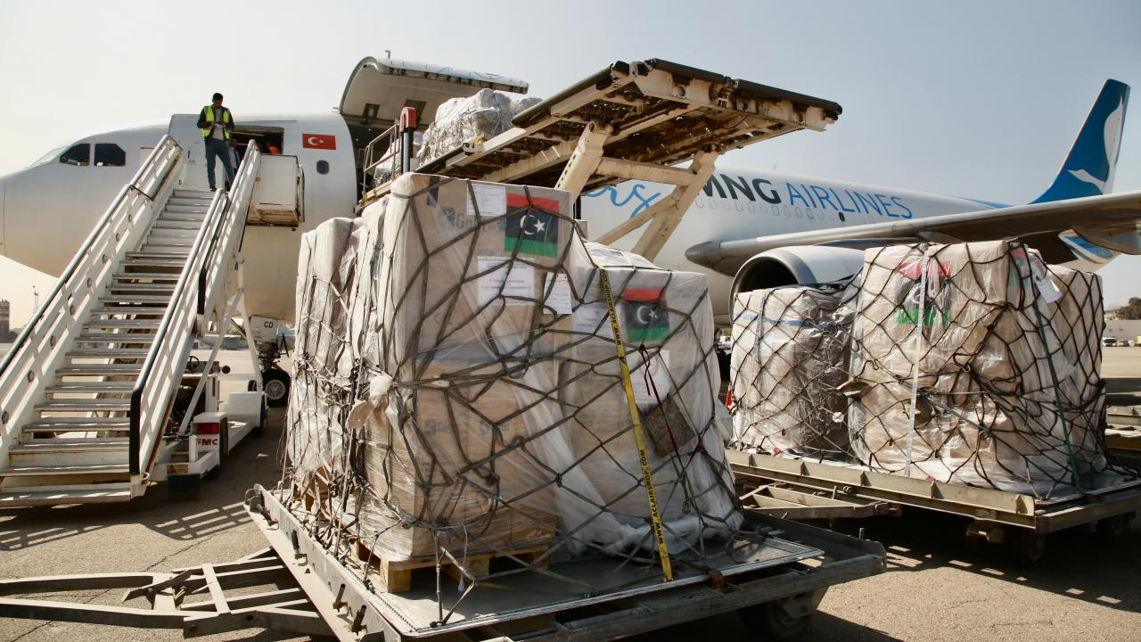 Libya ya insani yardım amaçlı 24 ülkeden 59 uçak ulaştı