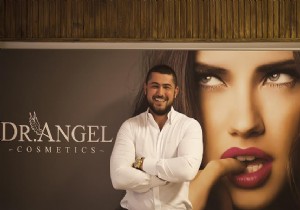 Angel Cengiz Şıklaroğlu Bodrum da Adriana Lima yı Misafir Etti!