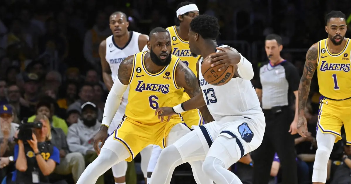 Los Angeles Lakers yarı finale yükseldi!