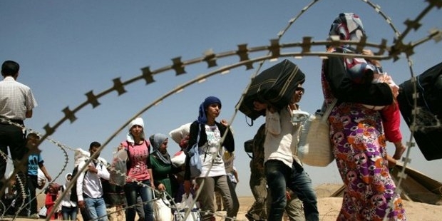 Lübnan, ekonomi kötü dedi, Suriyeli mültecileri geri göndermeye başladı!