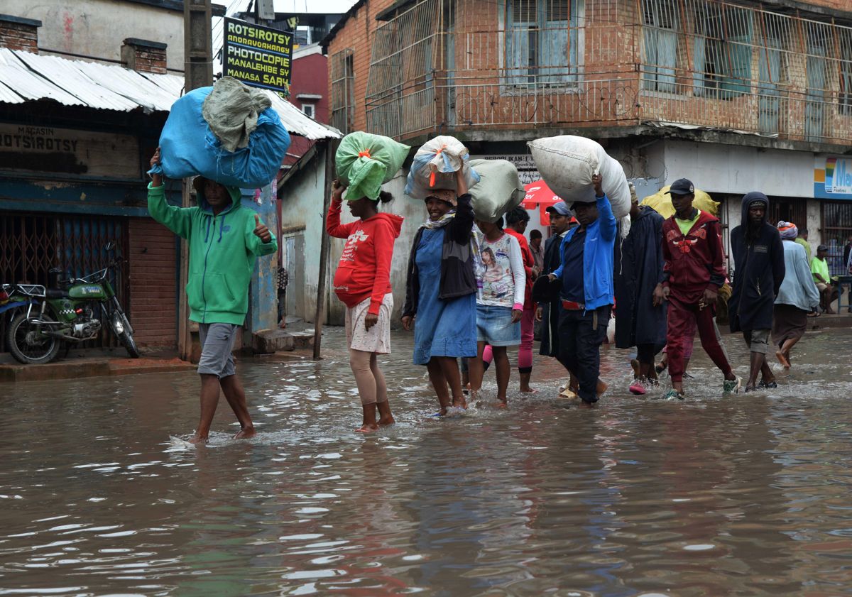 Madagaskar daki Cheneso fırtınasında ölü sayısı 24 e yükseldi